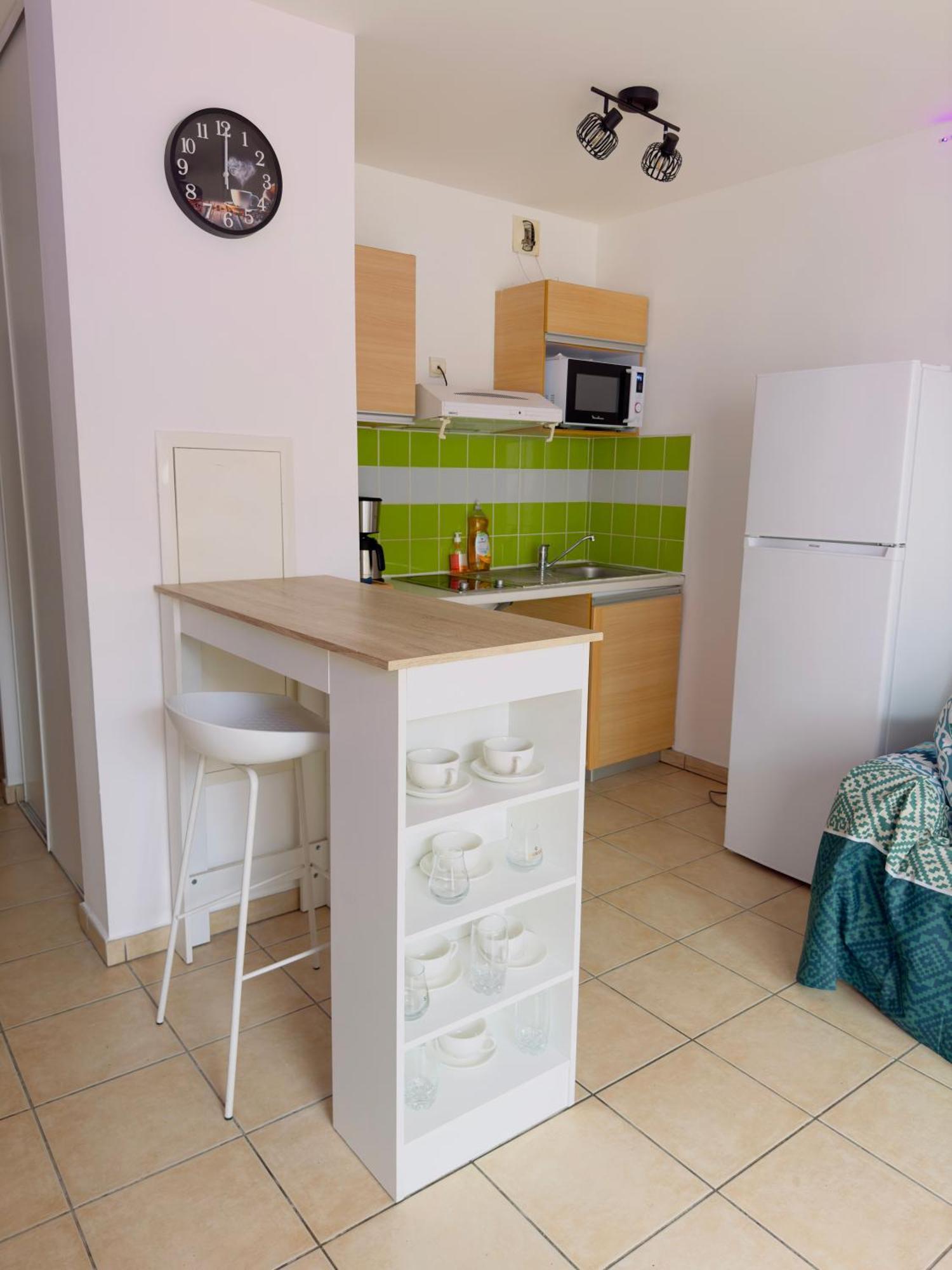 Le Petit Oasis Apartment Сен Дьони Екстериор снимка
