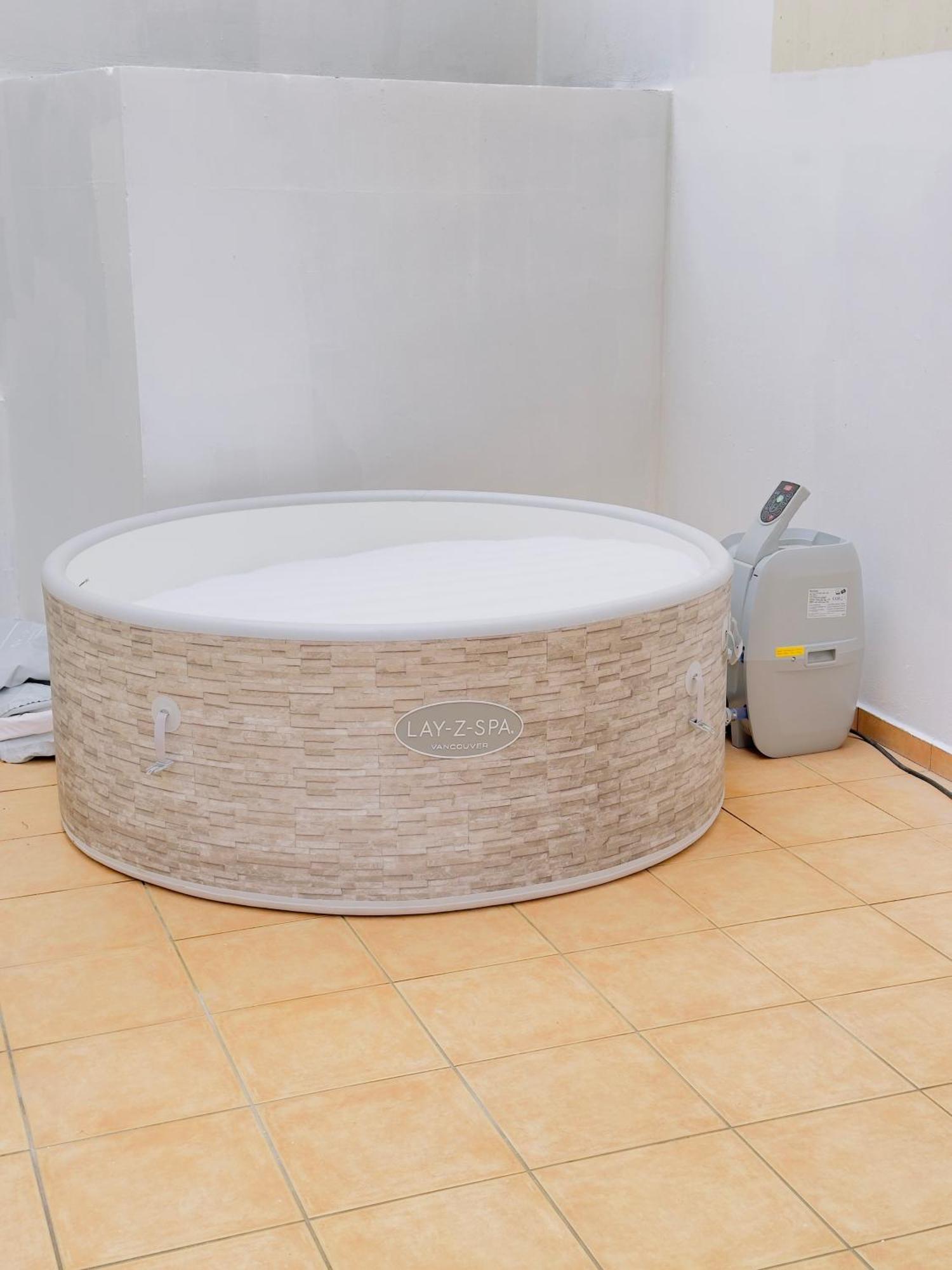 Le Petit Oasis Apartment Сен Дьони Екстериор снимка